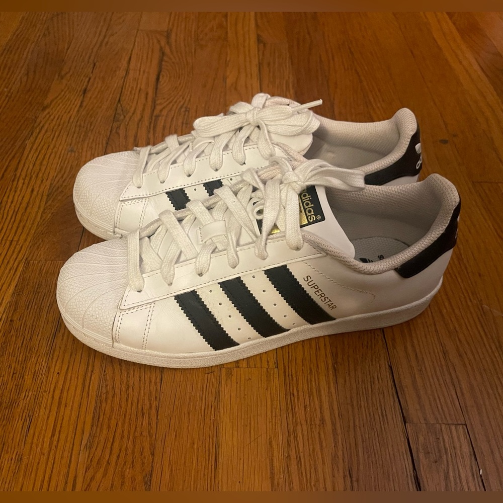 Boys Adidas Superstar Original Size 7